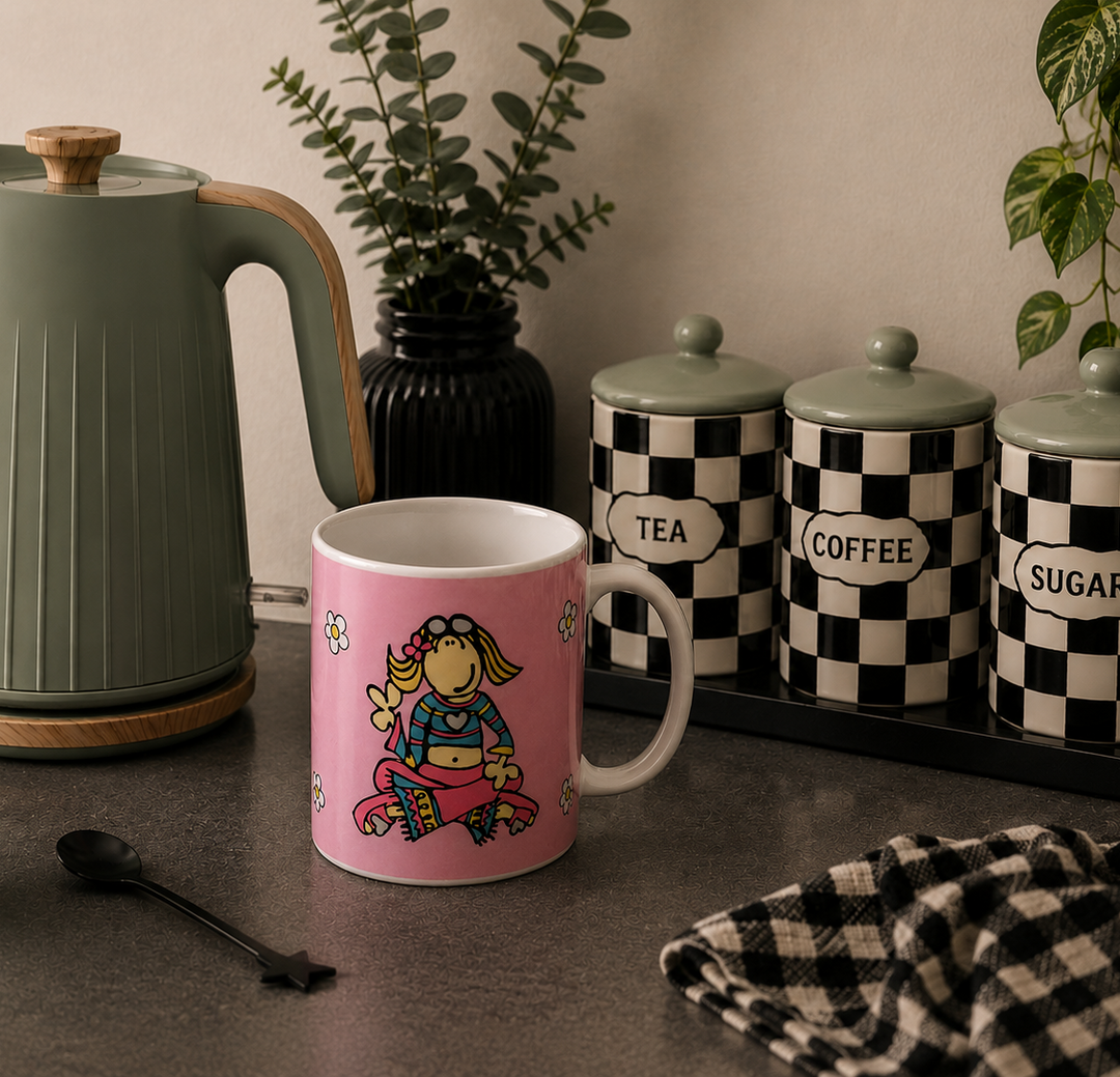 Groovy Chick Style Mug – Y2K Aesthetic Gift – Cute Nostalgic Gift for Her